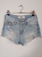 Jeanshose kurz / ripped Jeans Shorts Weite 25 von Hollister Dresden - Pieschen Vorschau