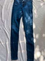 Esprit Jeans Gr 25 32 blau sehr gut Slim Niedersachsen - Twistringen Vorschau