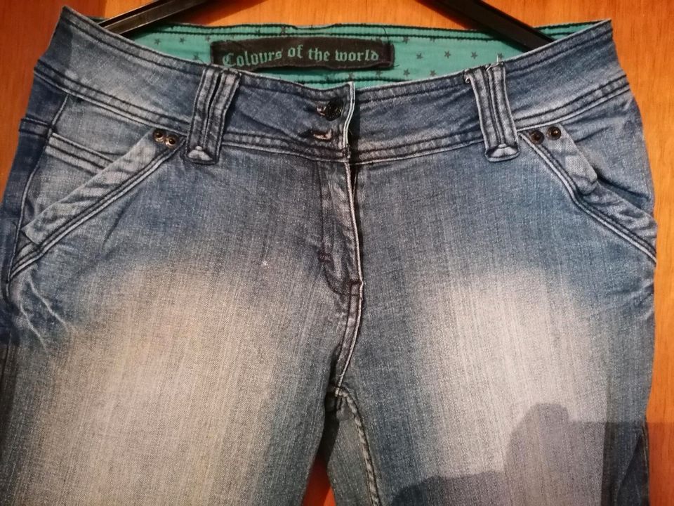 Damen Jeans Gr. 38 Schlaghose in Aßlar