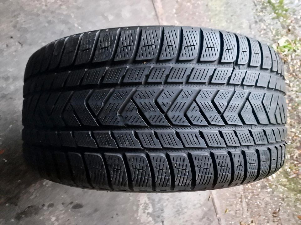 1×Winterreifen Pirelli 295 35 R21 107Y in Duisburg - Meiderich/Beeck |  Reifen & Felgen | eBay Kleinanzeigen ist jetzt Kleinanzeigen