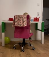 Kinder Schreibtisch zum mitwachsen (höhenverstellbar) Hessen - Babenhausen Vorschau