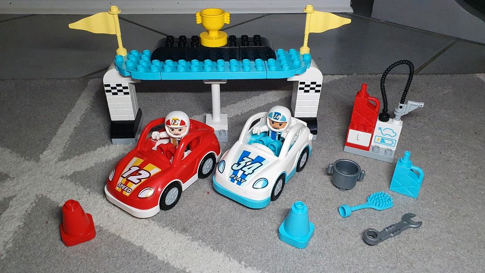 DUPLO 10947 Rennwagen PUSH & GO Set 2 Lego in Ruppichteroth