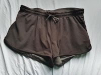 H&M kurze Sporthose/Schwimmhose schwarz Gr. M Nordrhein-Westfalen - Solingen Vorschau