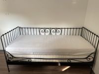 IKEA Bett mit zwei Matratzen Nordrhein-Westfalen - Blankenheim Vorschau