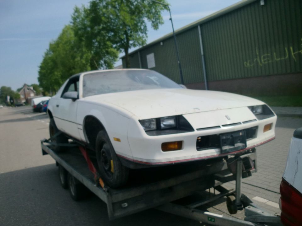 slacht teilen chevrolet camaro 1987 blech stosstange v8 in Straelen