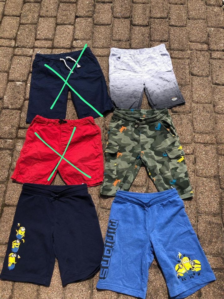 Coole Shorts für Jungs zu verkaufen in Straubenhardt
