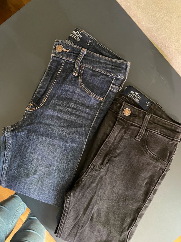 2x Hollister Jeans Leggins Gr. 00R W23 L28 in Linsengericht