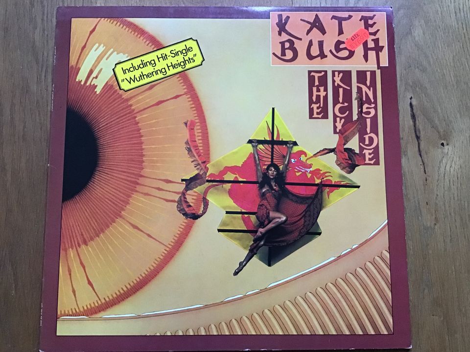 Vinyl Kate Bush: The Kick Inside & Lionheart LP & Babooshka 7“ in Dortmund