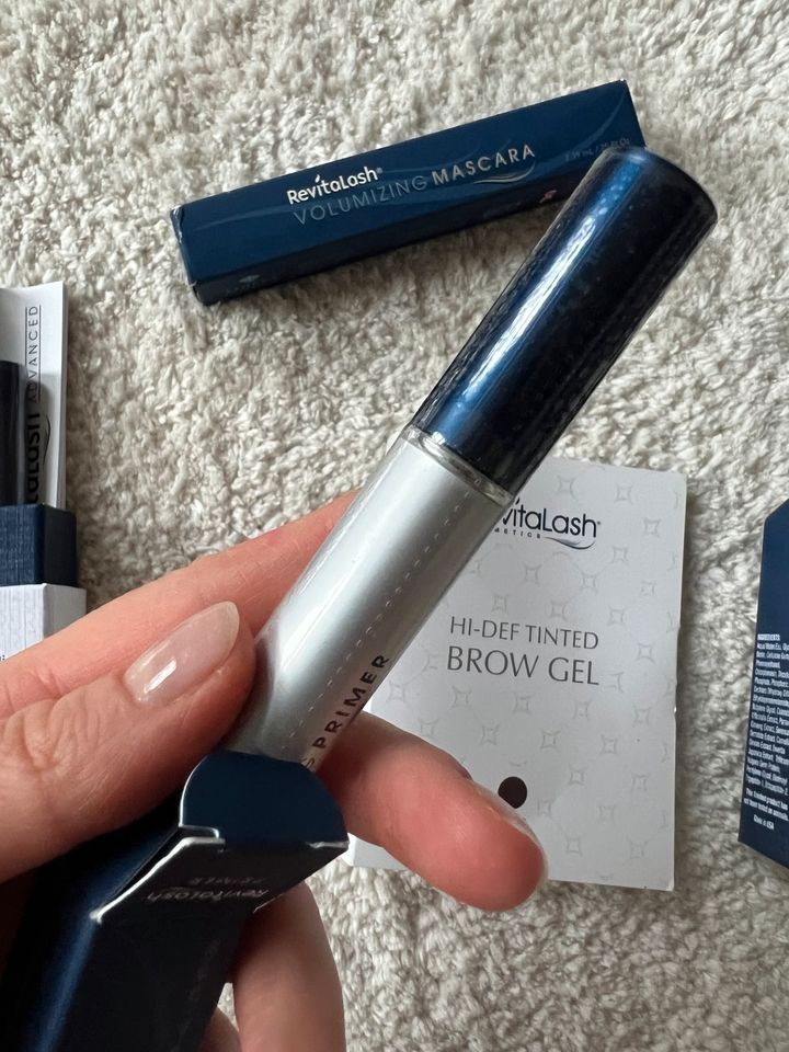 Wimpern serum (revitalash) Mascara, Primer und Augenbraun gel in Berlin