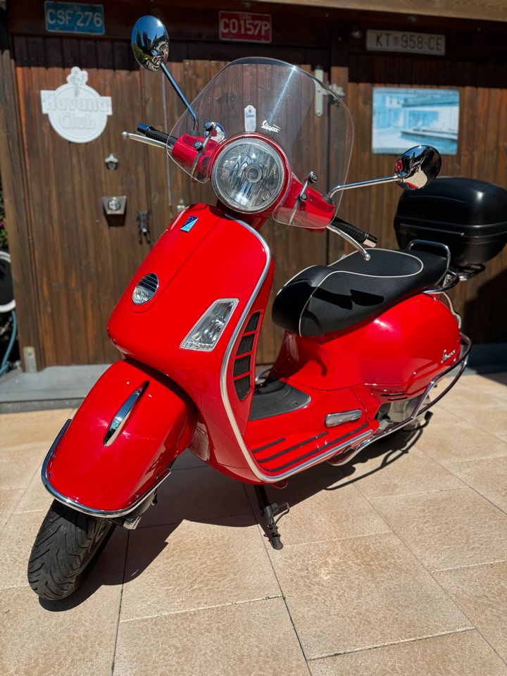 Vespa GTS 125  in top Zustand komplett überholt!!! in Bremen