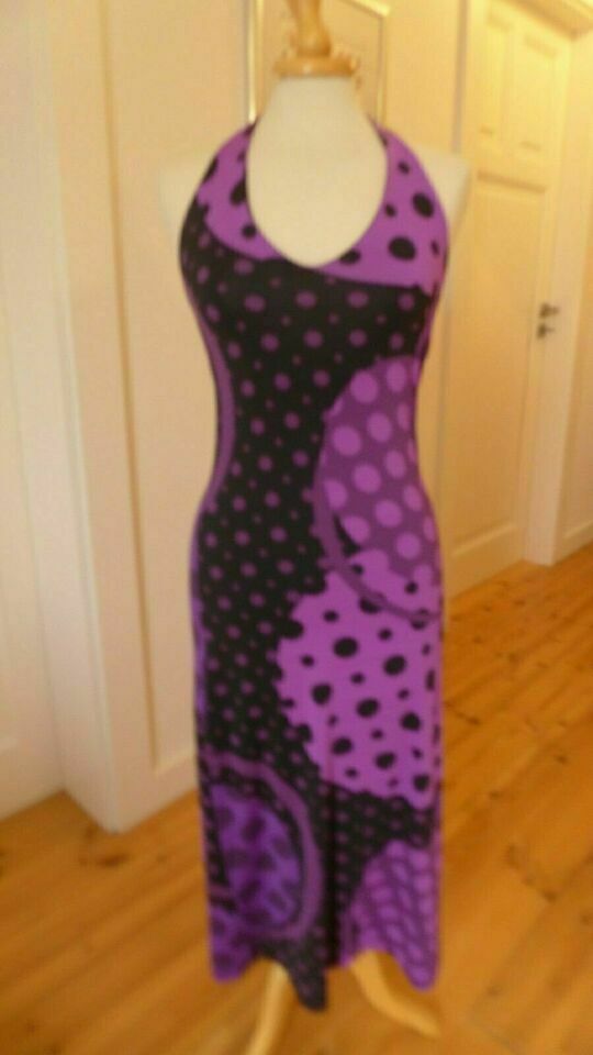 Mexx sexy Retro Schlauchkleid Neckholder Dots lila Größe S in Bonn