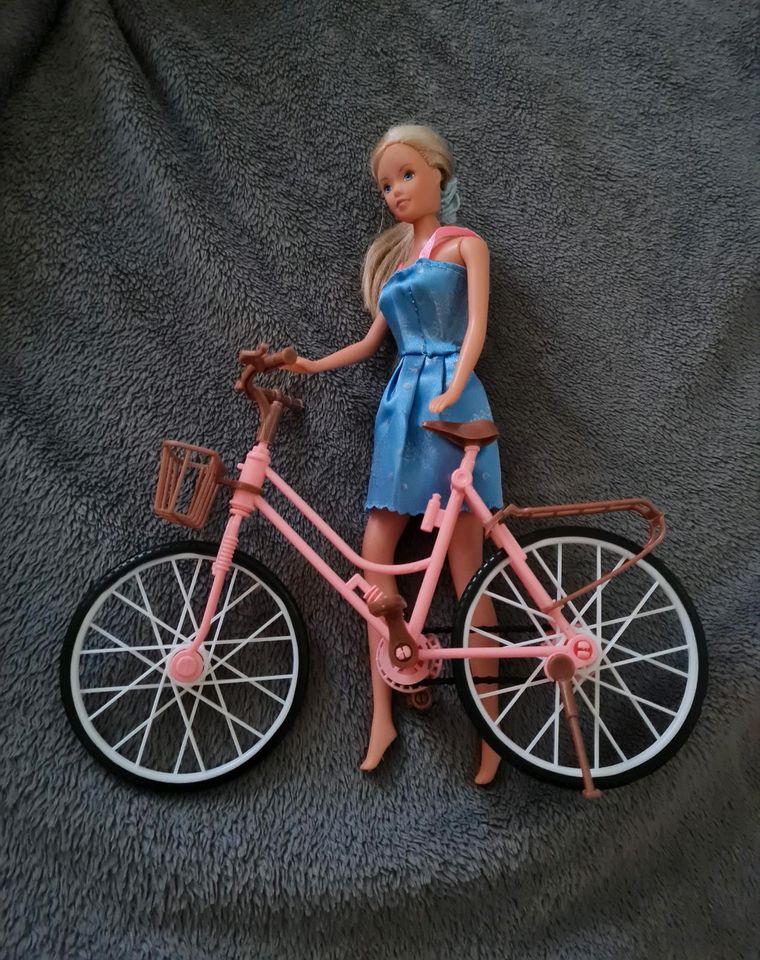 Fahrrad für Barbie und ähnliche Puppen in Kleinmachnow