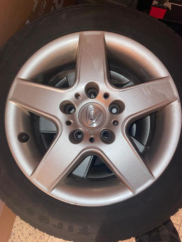 4x Sommerreifen 185/65 R15 88H inkl. Aluett Felgen (KBA 44937) in Karben