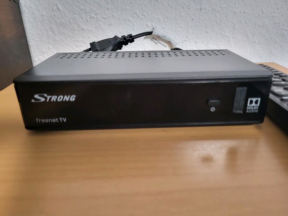 Strong SRT 8541 HD DVB-T2 Receiver in Sonthofen