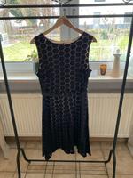 Kleid von Wallis Gr. 42 Bayern - Reichertshofen Vorschau