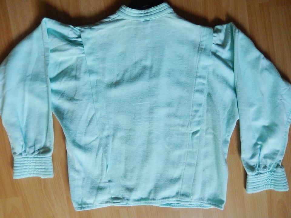 Mädchen-Bluse Gr. 158 zartgrün - effektvolle geschnitten - Baumw. in Lingenfeld