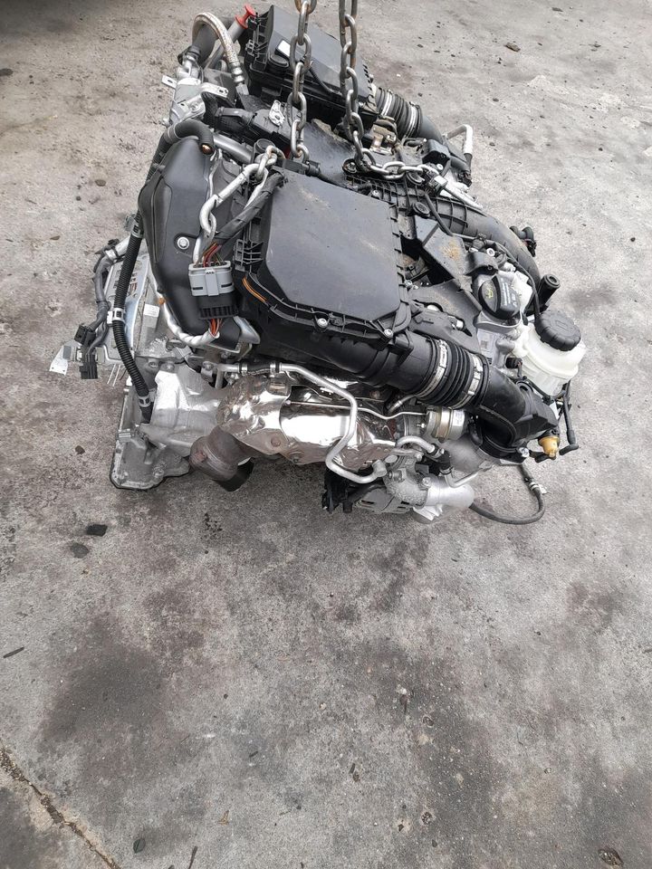 Motor Mercedes  276853 276.853   11tkm  367ps   43amg komplett in Neubrandenburg