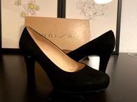 Schwarze Unisa Pumps Gr. 40, Velourleder Rheinland-Pfalz - Mainz Vorschau