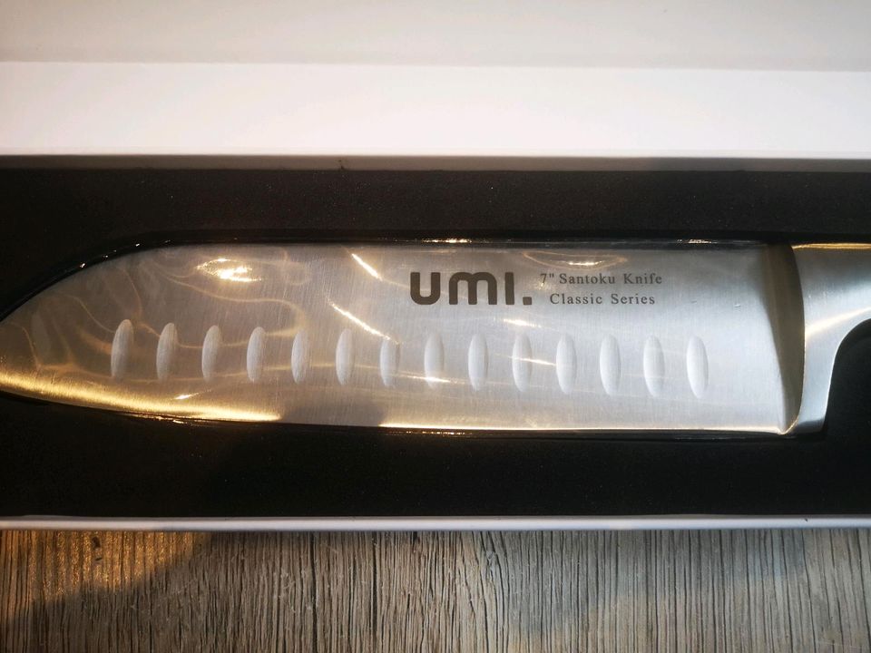 Neues 18 cm Kochmesser Santoku von UMI. in Gladbeck