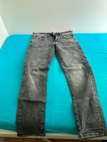verkaufe 2 graue jeans Leipzig - Paunsdorf Vorschau