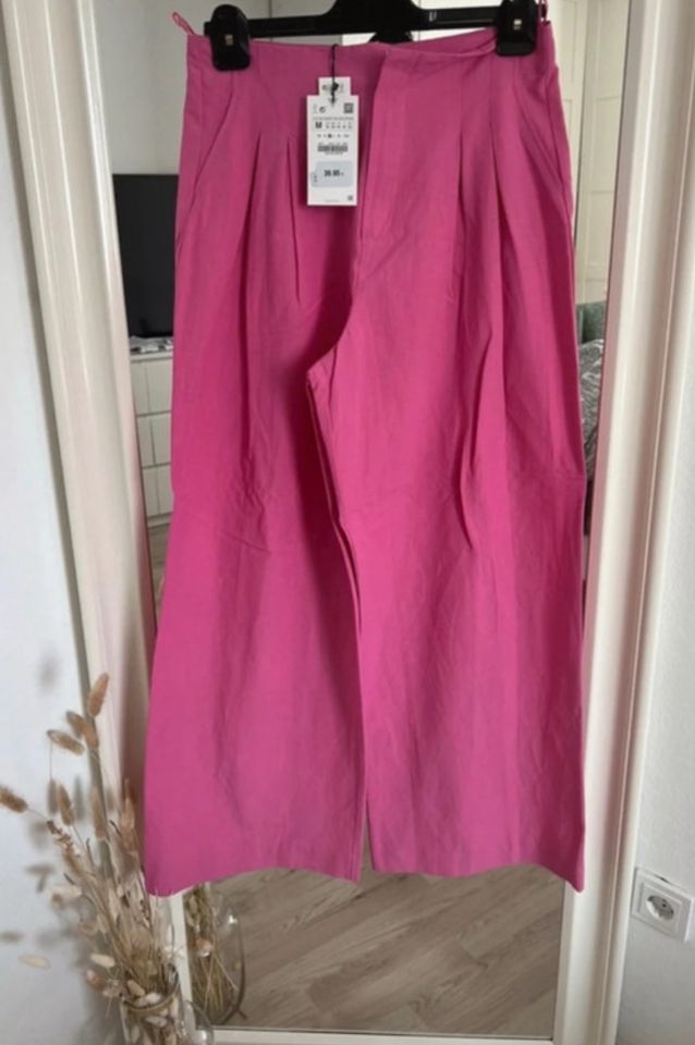 Zara Hose Neu Gr.M in München