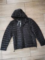 Esprit Daunenjacke Steppjacke gr S Neu Hessen - Mörfelden-Walldorf Vorschau