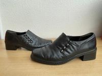Gabor Schuhe / Slipper mit Absatz Gr. 5 / 37,5 schwarz Niedersachsen - Wolfsburg Vorschau