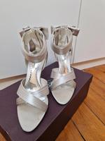 Cox Highheels silber Pfennigabsatz Schleife Köln - Zollstock Vorschau