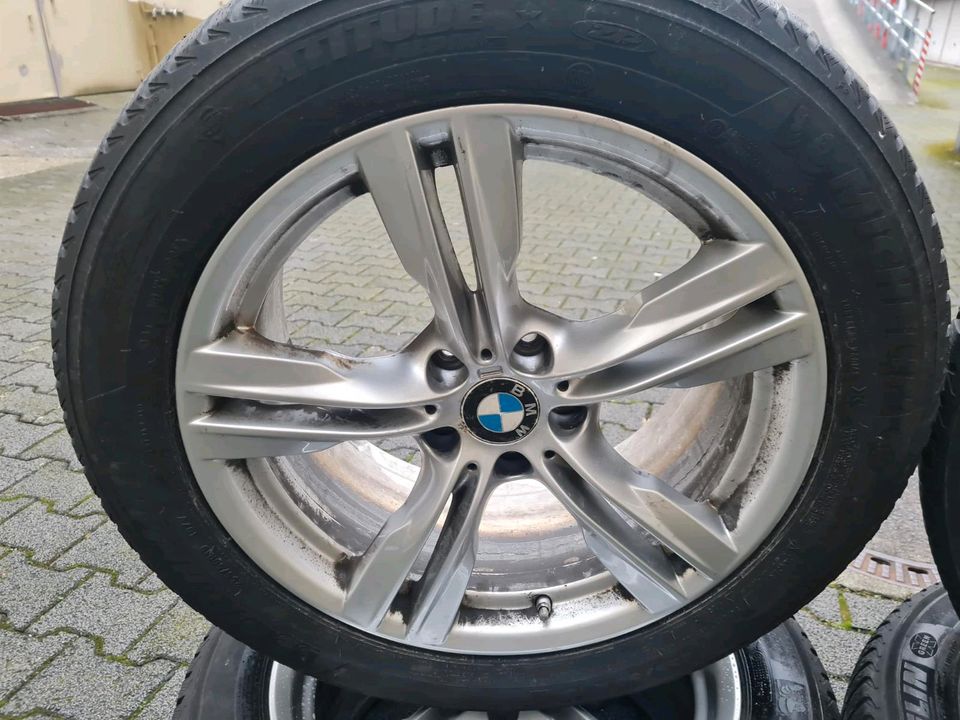 BMW X5 255 50 R19 Reifen M Felgen in Düsseldorf