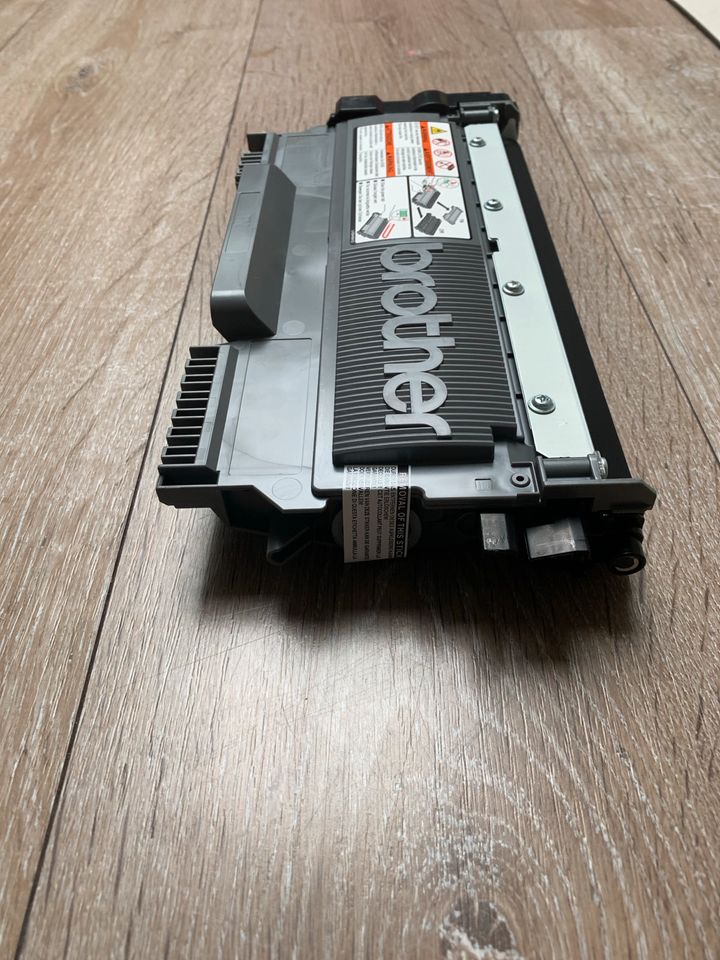Brother HL - 2250DN Laserdrucker nie benutzt in Heimbuchenthal