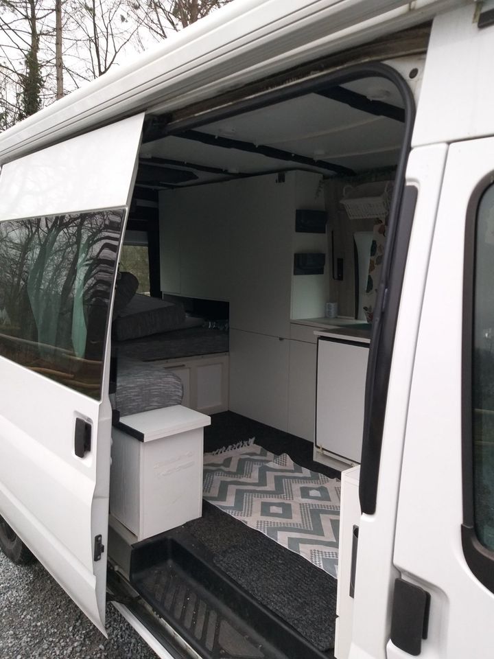 Ford Transit Van Camper Vanlife Bus Bulli in Sundern (Sauerland)