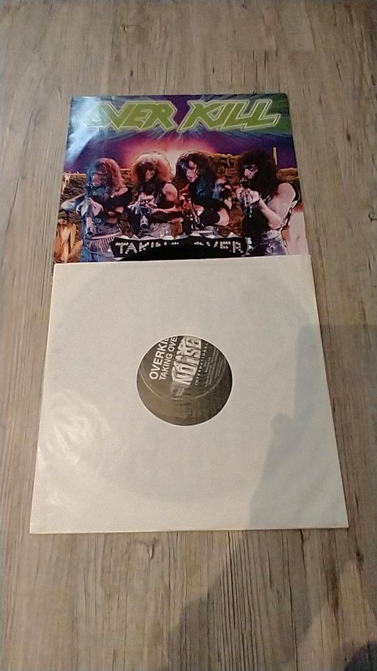 OVERKILL - Taking Over Vinyl ! in Bielefeld