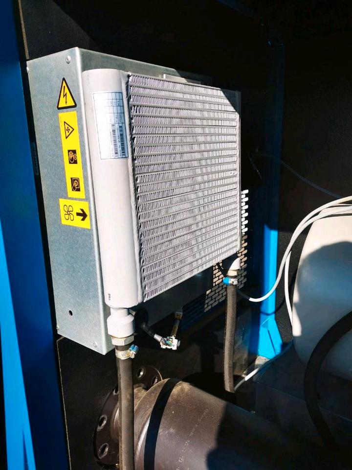 Schraubengebläse Atlas Copco Lutos SDT22 I   Schraubenkompressor in Ahnatal