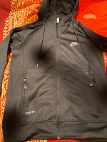 Dri fit Jacke gr M Frankfurt am Main - Dornbusch Vorschau