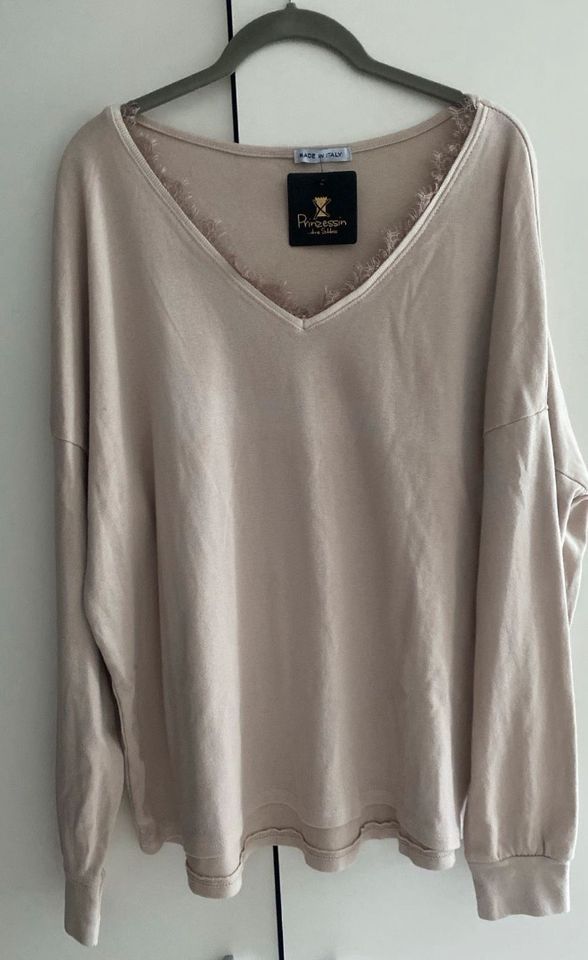 Made in Italy Longsleeve Pullover Shirt beige mit Spitze Neu in Celle
