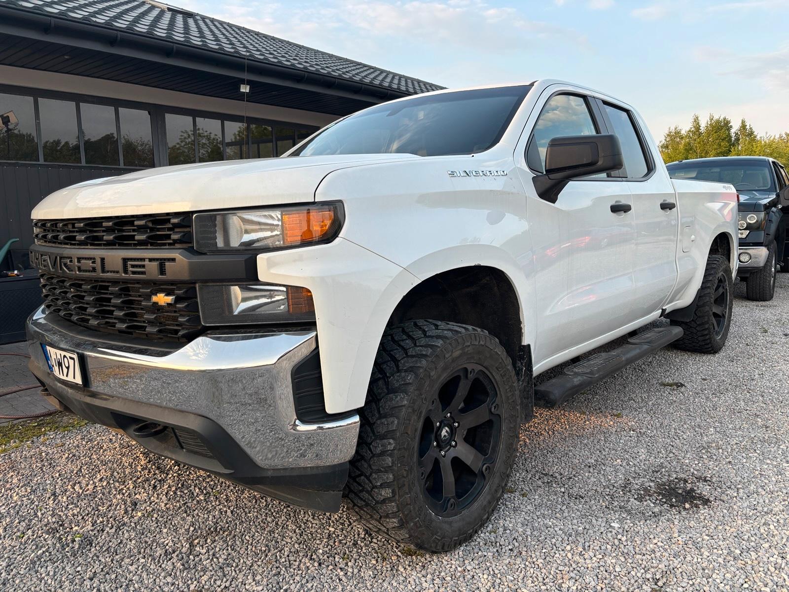 Abbildung des Autos Chevrolet Silverado 4.3 …