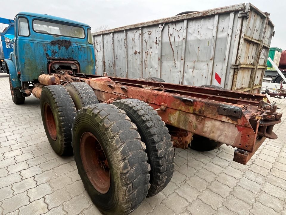 MAN Saviem Hauber Trilex Felgen Oldtimer zum Ausschlachten in Martfeld