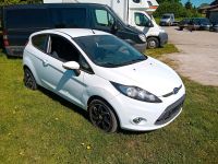 Ford Fiesta mit Klimaanlage und Alufelgen Tüv 8-2025 Schleswig-Holstein - Klein Gladebrügge Vorschau