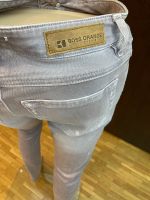 Hugo Boss Jeans, Altrose, Gr.26/32, Slim Fit, nie getragen München - Maxvorstadt Vorschau