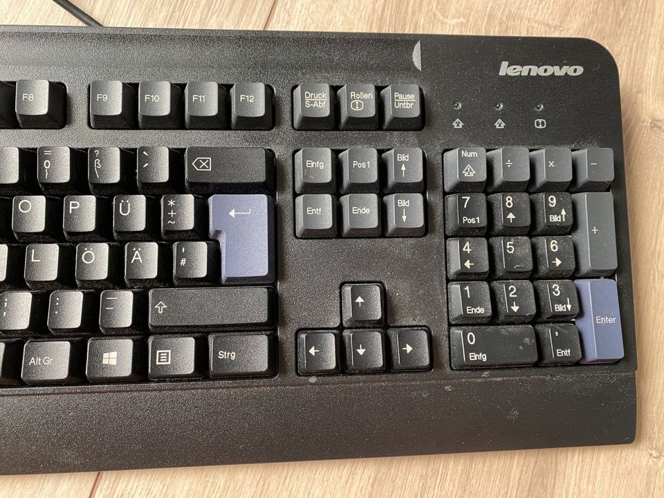 USB Tastatur Lenovo in Lemgo