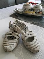 Sandalen Mustang Gr. 36 nur 3x getragen. Liegen aber 3 jah Brandenburg - Cottbus Vorschau