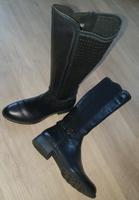 NEUWERTIGE TAMARIS STIEFEL 40 SCHWARZ Niedersachsen - Schellerten Vorschau