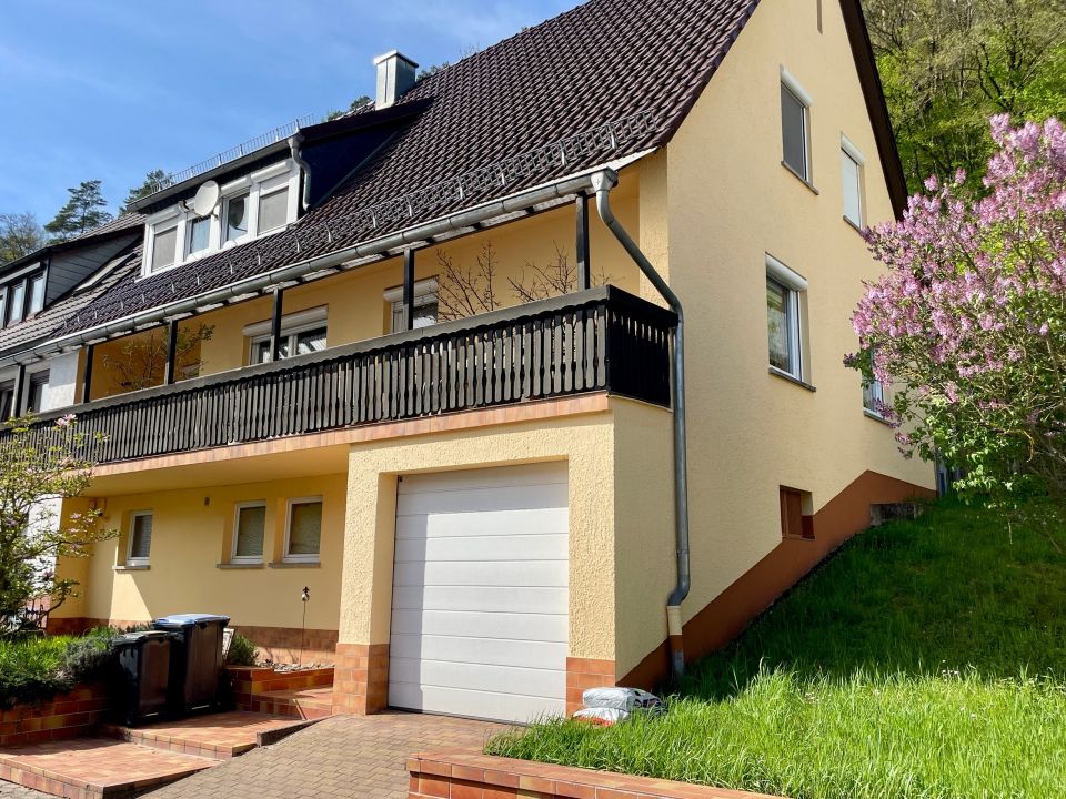 2-Familienhaus in Hanglage in Weckbach in Weilbach