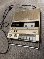 Schaub Lorenz ITT SL 700 Kassetten Recorder  Vintage Walkman Sachsen-Anhalt - Magdeburg Vorschau