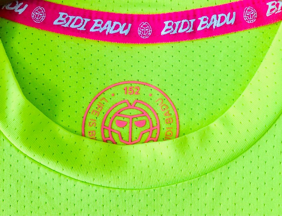 BIDI BADU  'MINA TECH' ROUNDNECK Longsleeve - Sport T-shirt in Köln