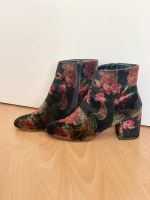 Steve Madden Stiefe Samt Stoff Boho mehrfarbig 39 Düsseldorf - Oberkassel Vorschau