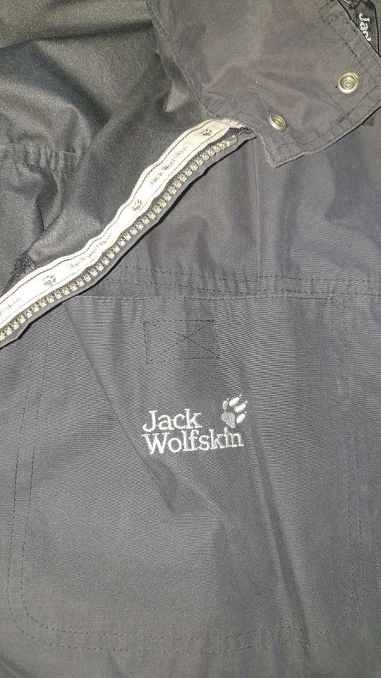 Jack Wolfskin travel jacke in schwarz gr XL in Gerhardshofen