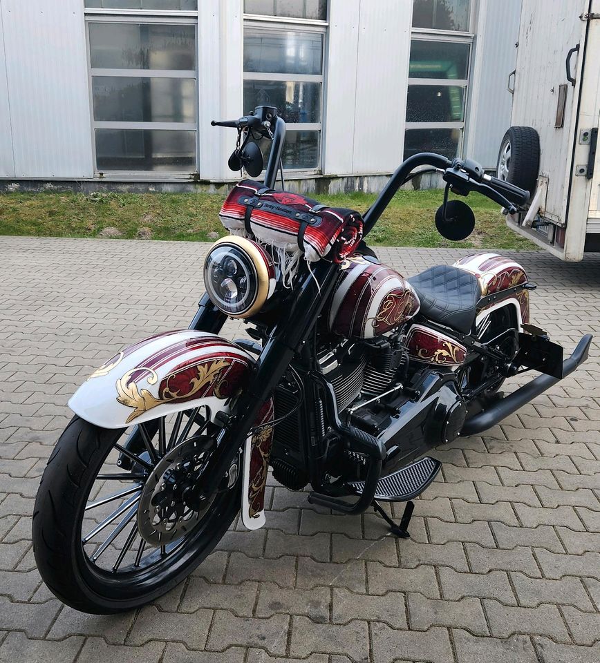 Harley Davidson Softail Chicano Bj.21 5tkm gelaufen Thunderbike in Winsen (Luhe)