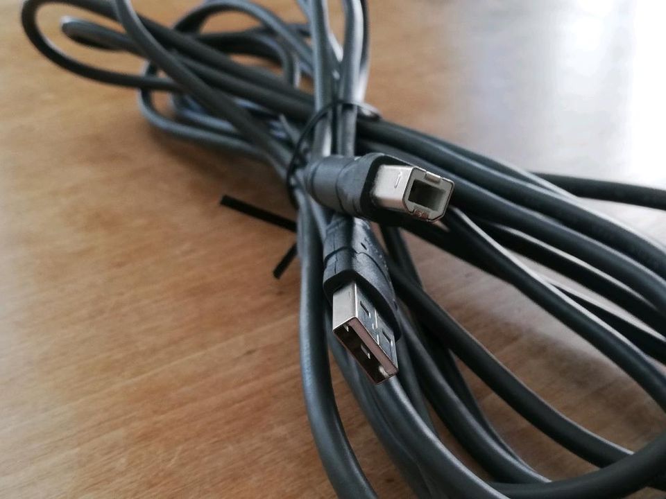 USB A auf B Kabel 4,8m Belkin in Berlin