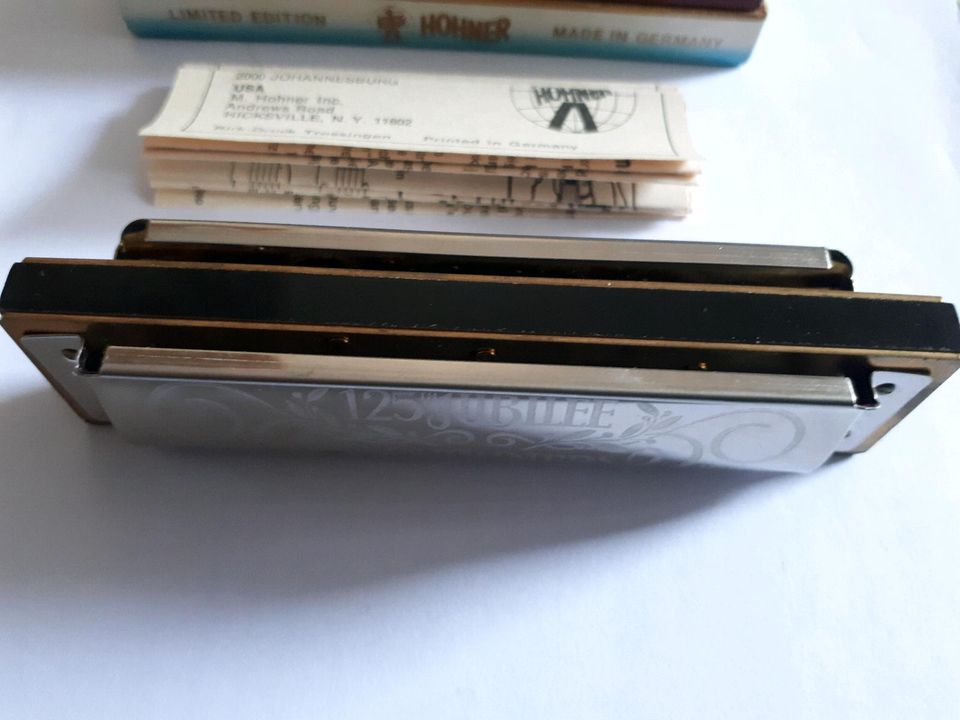 Hohner 125 jubilee mundharmonica in Ispringen